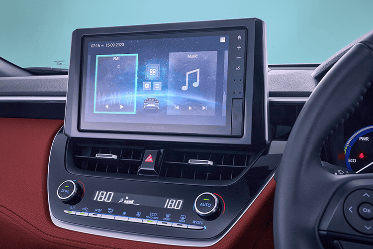 Corolla Cross Floating Display